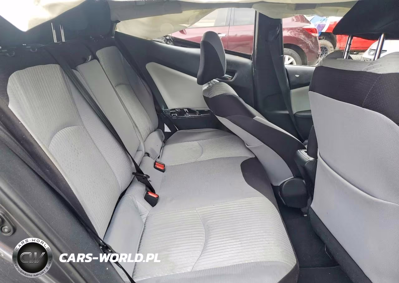 2017 Toyota Prius Two VIN:JTDKBRFU3H3572501 - 11