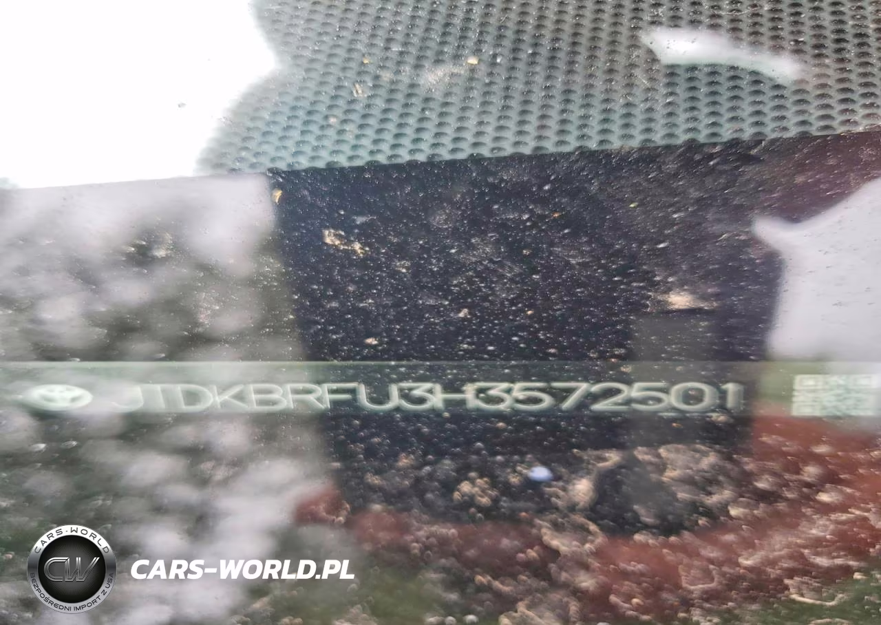 2017 Toyota Prius Two VIN:JTDKBRFU3H3572501 - 14