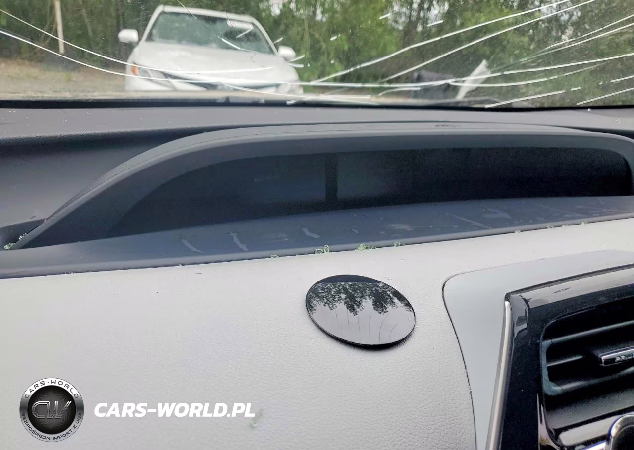 2017 Toyota Prius Two VIN:JTDKBRFU3H3572501 - 9