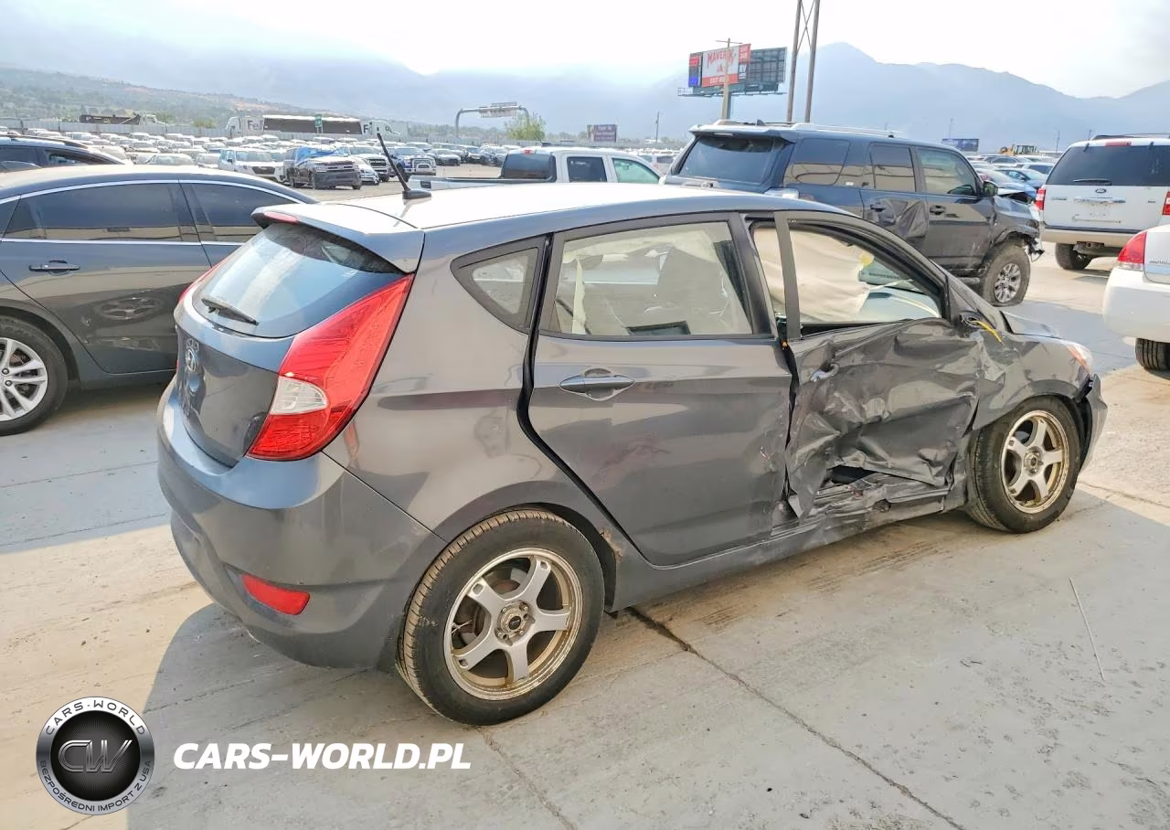 2012 Hyundai Accent Se VIN:KMHCU5AE0CU049202 - 3