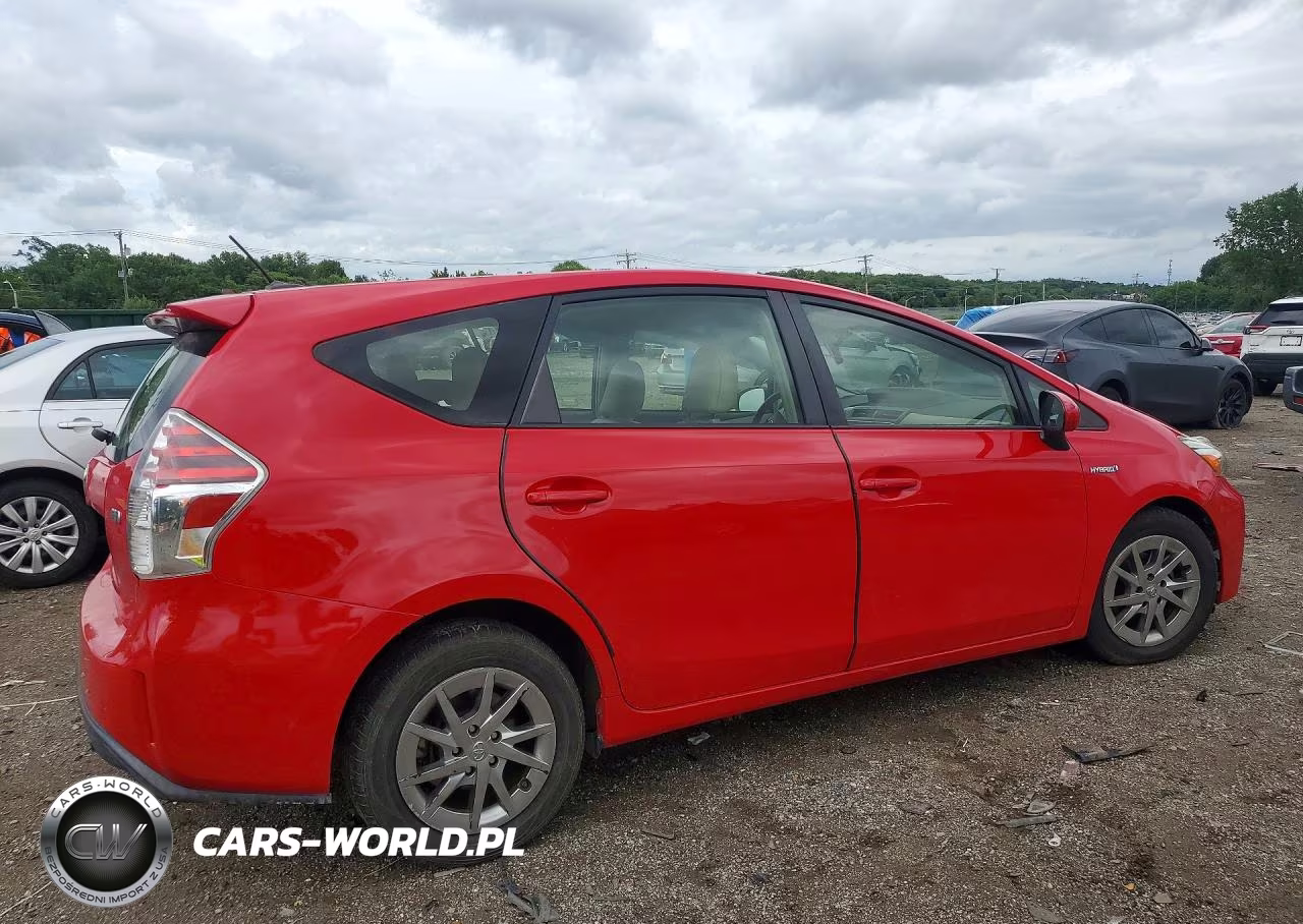 2015 Toyota Prius V Four VIN:JTDZN3EU7FJ016642 - 3