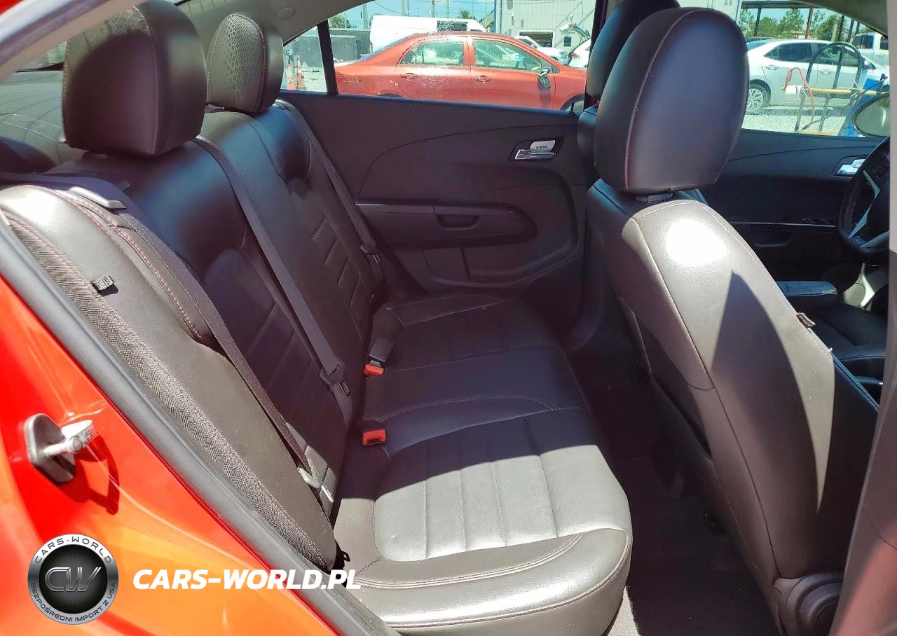 2015 Chevrolet Sonic Rs VIN:1G1JG5SB5F4174801 - 10