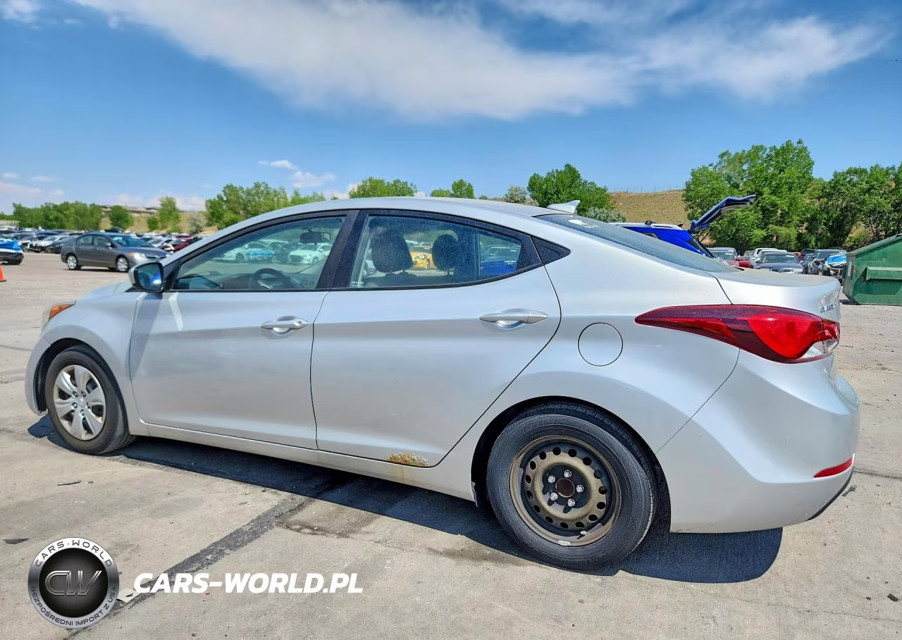 2016 Hyundai Elantra Se VIN:5NPDH4AE2GH725138 - 2