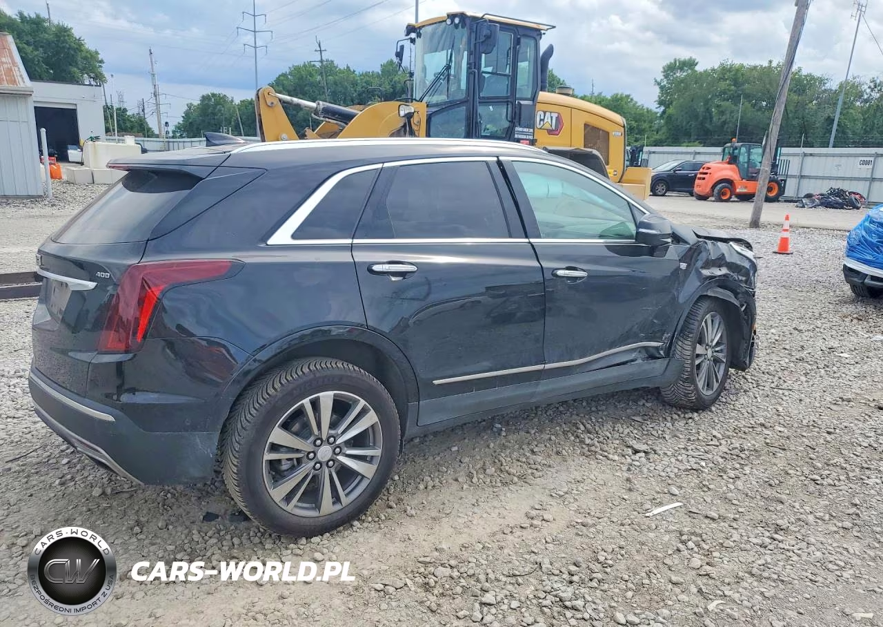 2021 Cadillac Xt5 Platinum Premium Luxury VIN:1GYKNFRS1MZ130608 - 3