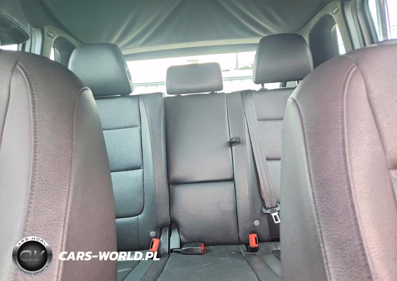 2016 Volkswagen Tiguan S VIN:WVGAV7AX6GW603886 - 10