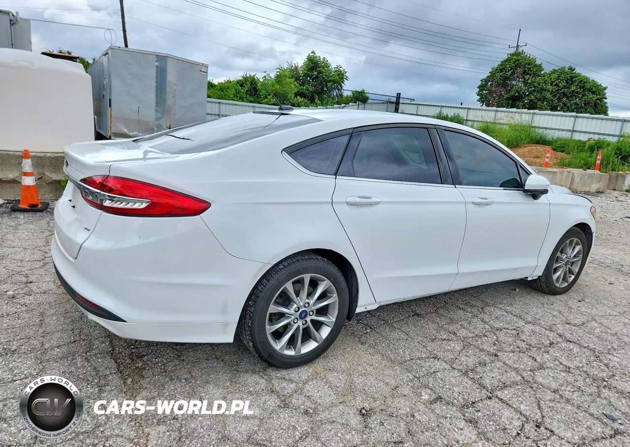2017 Ford Fusion Se VIN:3FA6P0H75HR319645 - 3