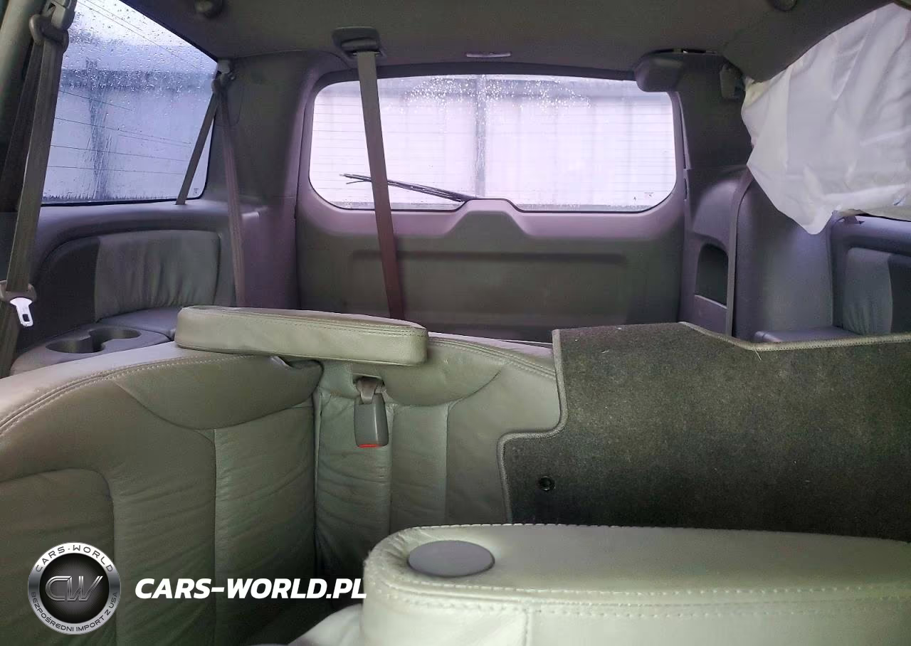 2008 Honda Odyssey Touring VIN:5FNRL38958B051803 - 10