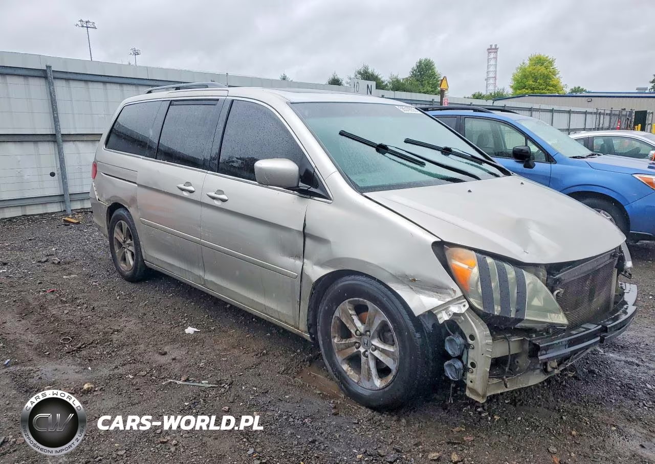 2008 Honda Odyssey Touring VIN:5FNRL38958B051803 - 4