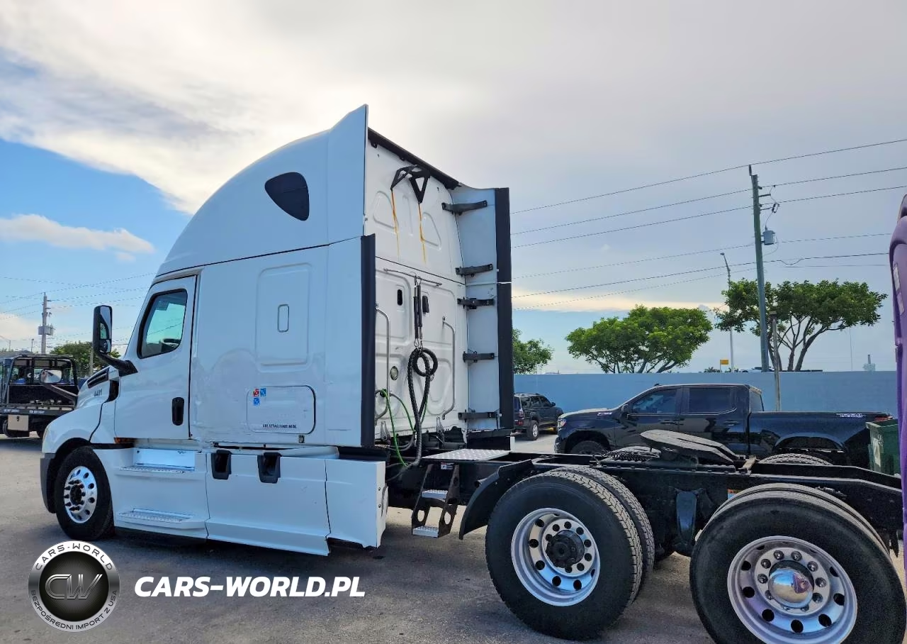 2018 Freightliner Cascadia 126 VIN:3AKJHHDR8JSHR0958 - 3