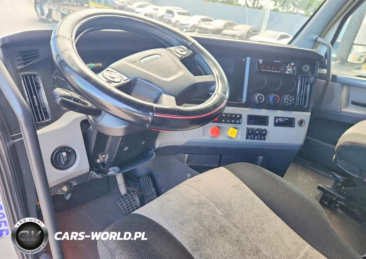 2018 Freightliner Cascadia 126 VIN:3AKJHHDR8JSHR0958 - 6