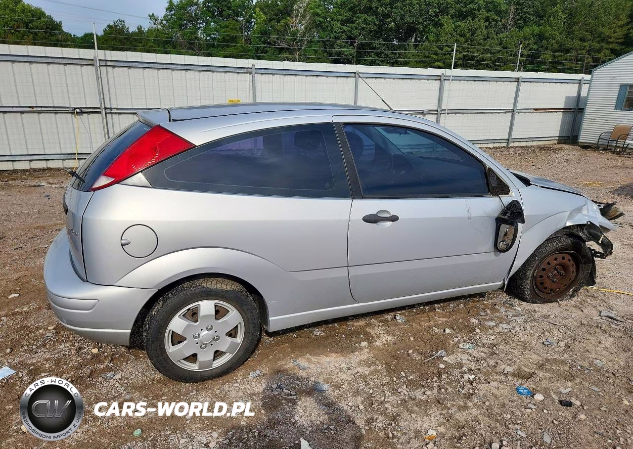 2006 Ford Focus Zx3 VIN:1FAFP31N86W214697 - 3