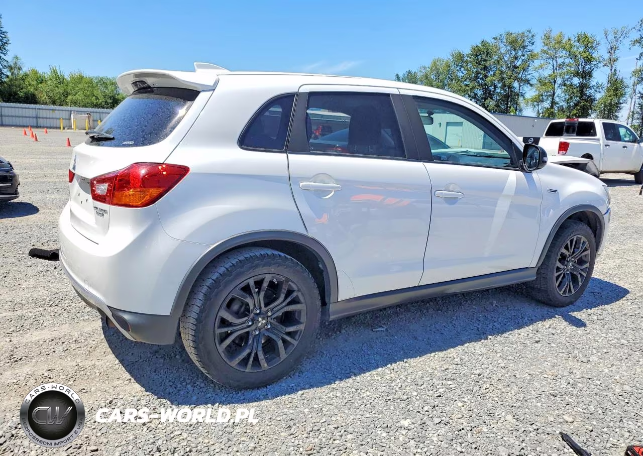 2017 Mitsubishi Outlander Sport Es VIN:JA4AR3AU1HZ043082 - 3
