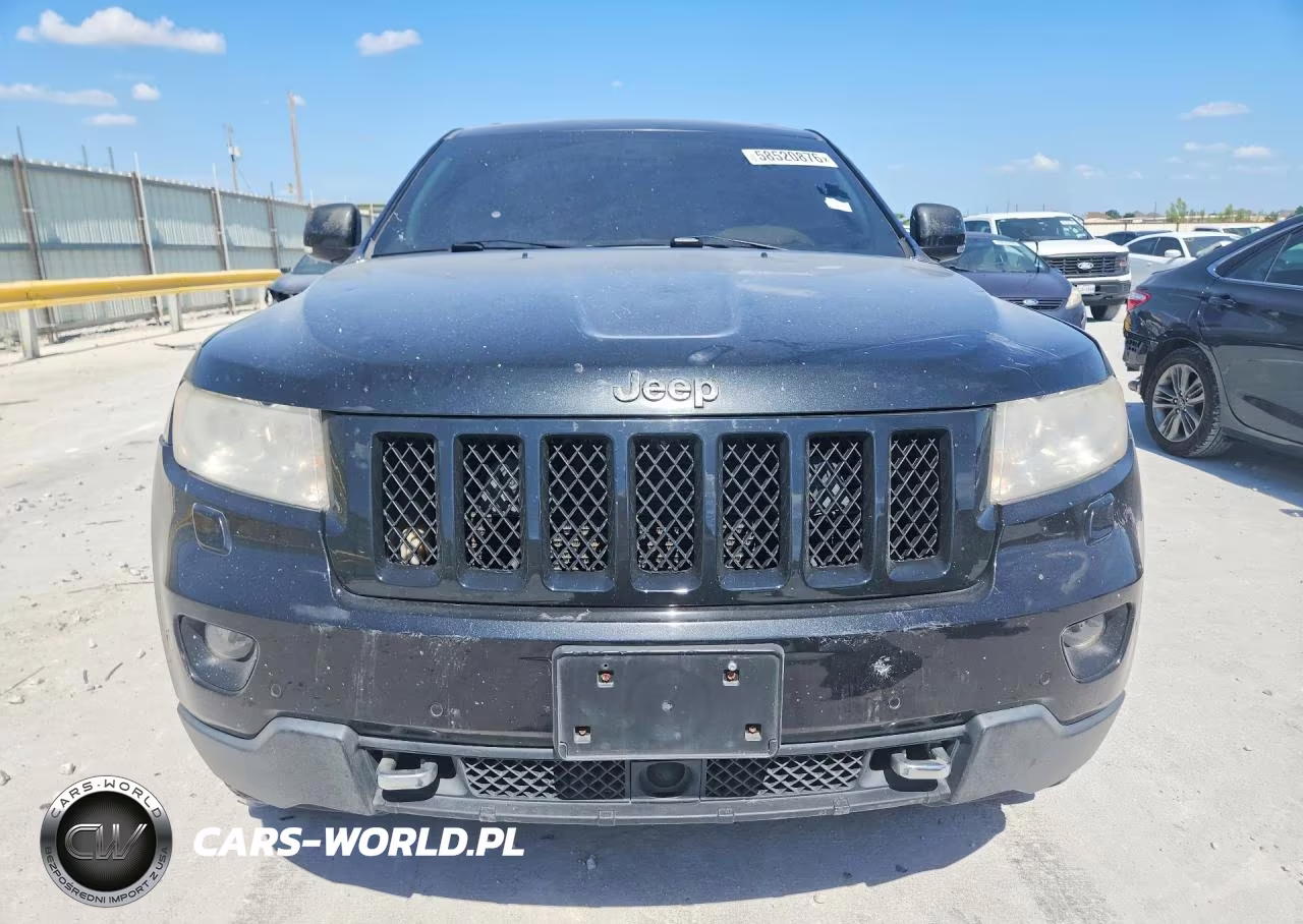 2013 Jeep Grand Cherokee Overland VIN:1C4RJFCTXDC560822 - 5