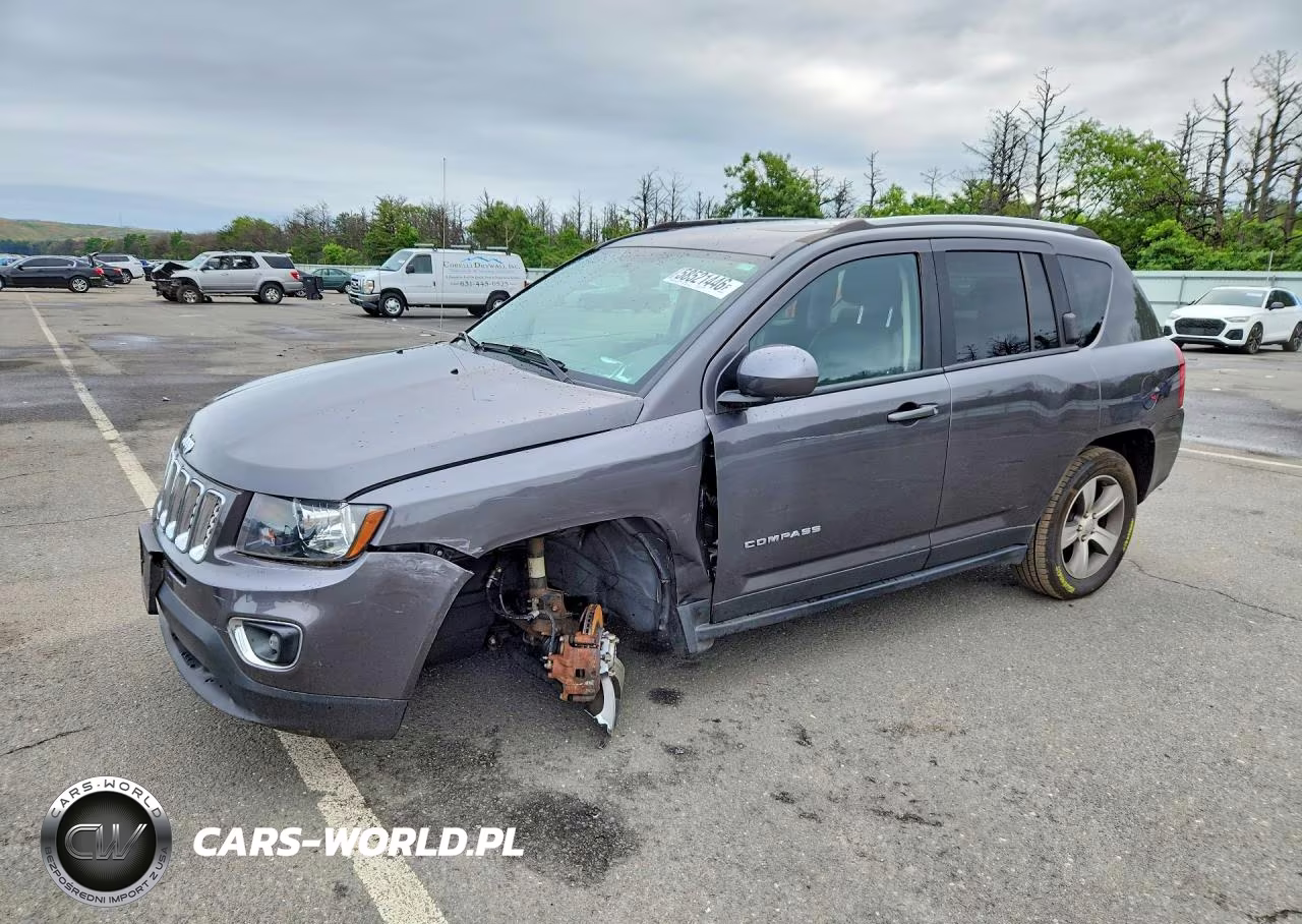 2016 Jeep Compass Latitude – zdjęcie 1 z 13