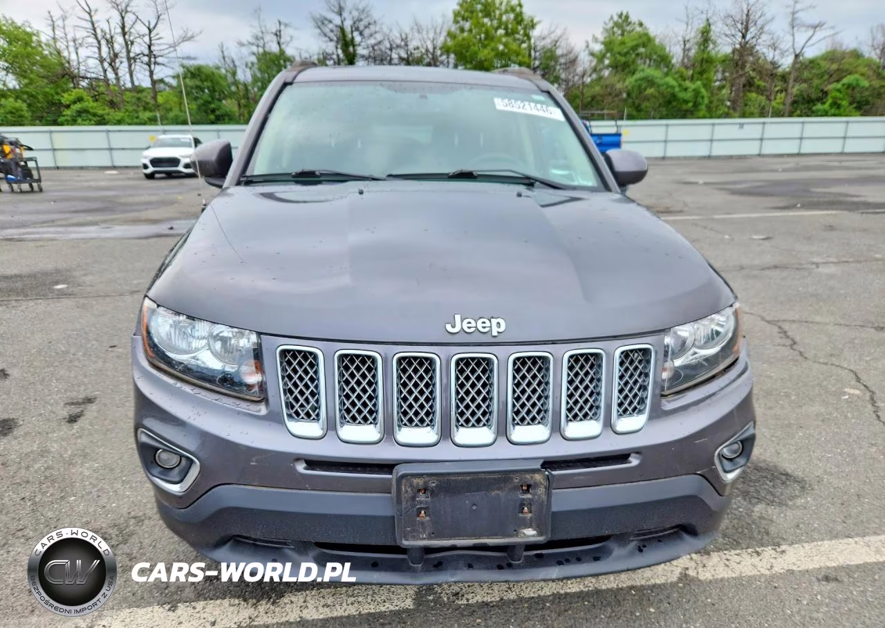 2016 Jeep Compass Latitude VIN:1C4NJDEB3GD768109 - 5