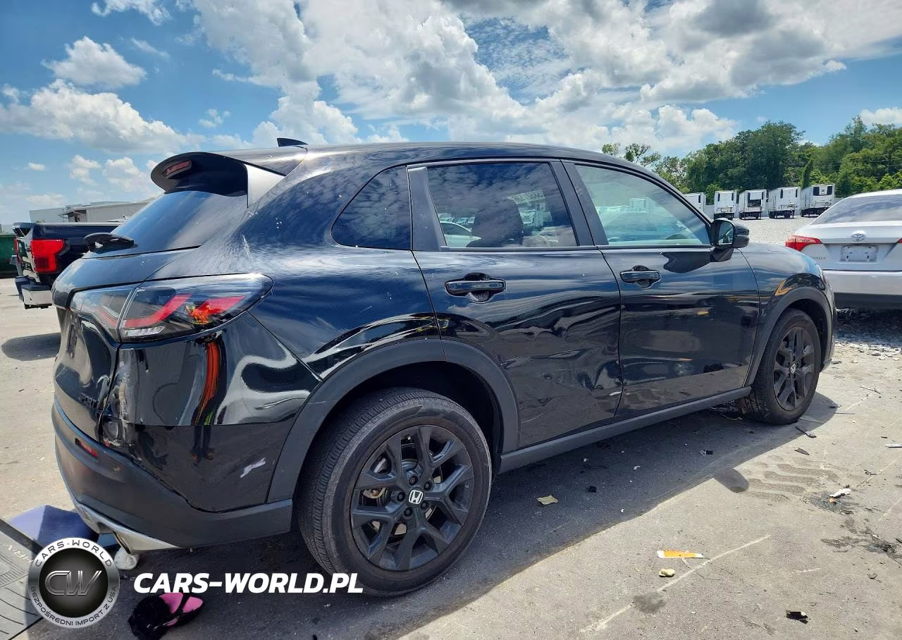 2025 Honda Hr-V Sport VIN:3CZRZ1H56SM704782 - 3