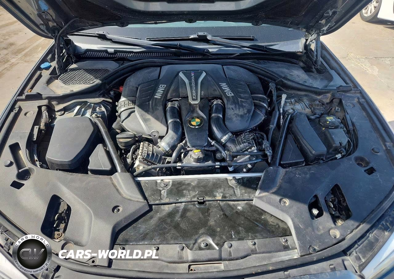 2018 BMW M550Xi VIN:WBAJB9C5XJB035786 - 11