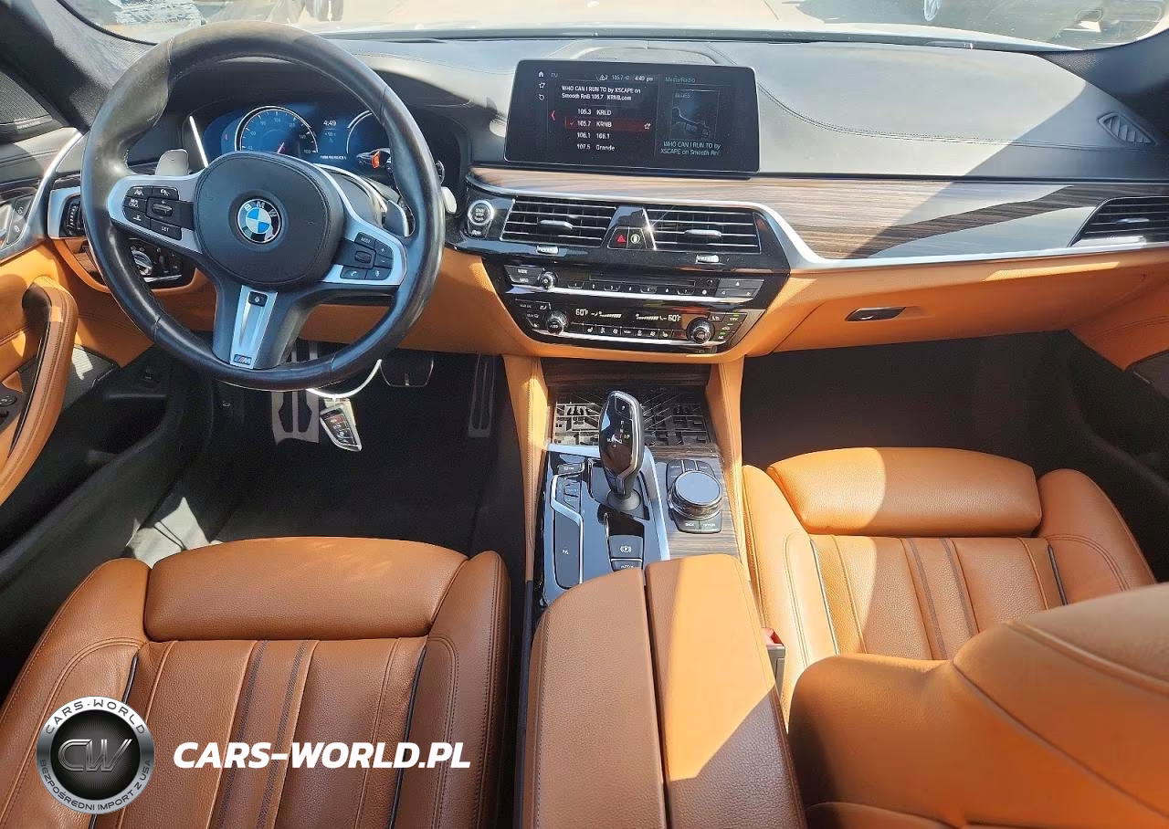 2018 BMW M550Xi VIN:WBAJB9C5XJB035786 - 8