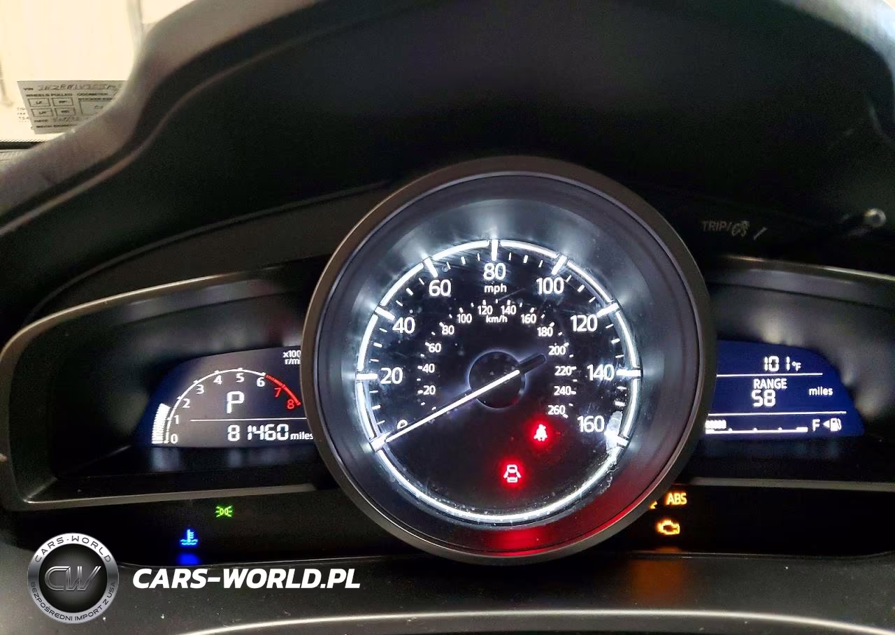 2018 Mazda 3 Touring VIN:3MZBN1V35JM248212 - 9