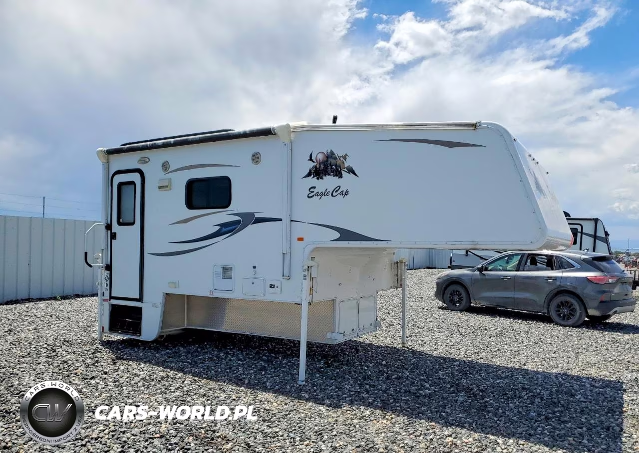 2013 Adventurer Eagle Cap Camper