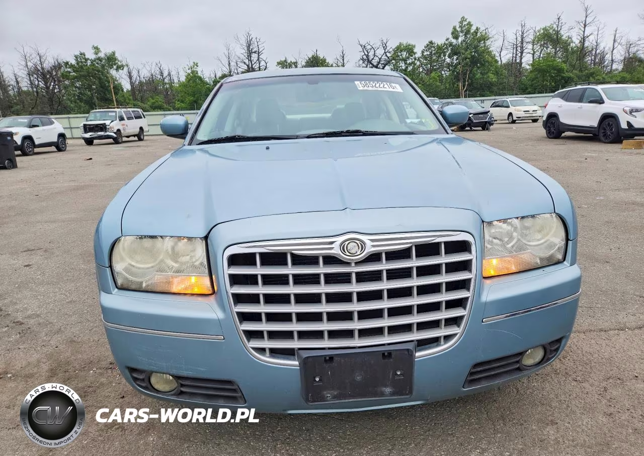2009 Chrysler 300 Touring VIN:2C3KA53V49H624018 - 5