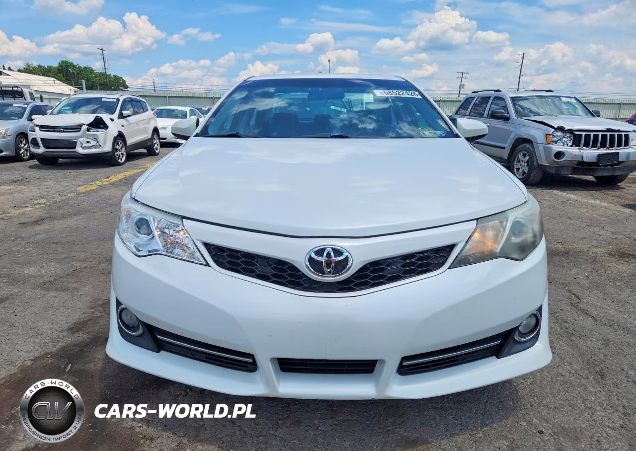 2014 Toyota Camry Se VIN:4T1BF1FK7EU817306 - 5
