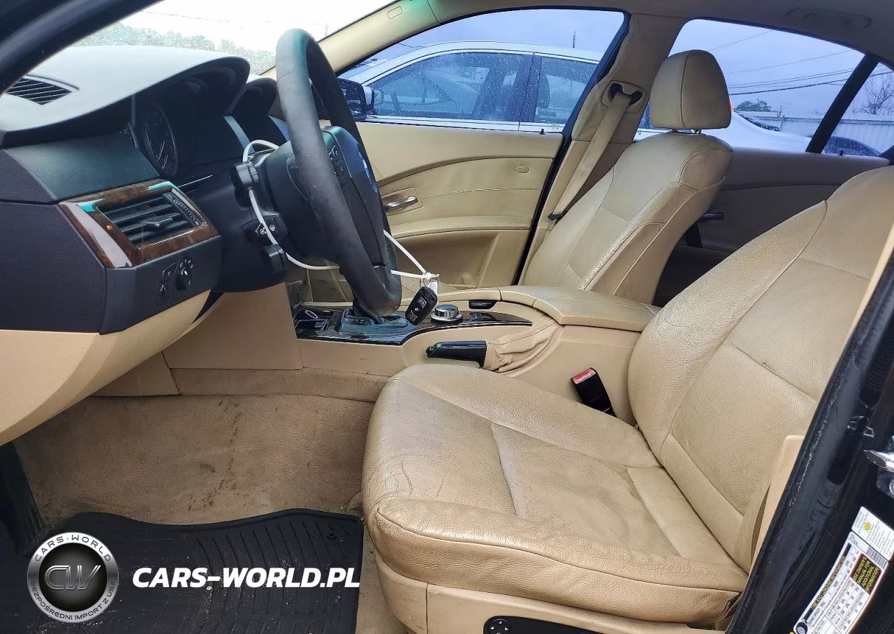 2007 BMW 525 Xi VIN:WBANF33507CS39051 - 7