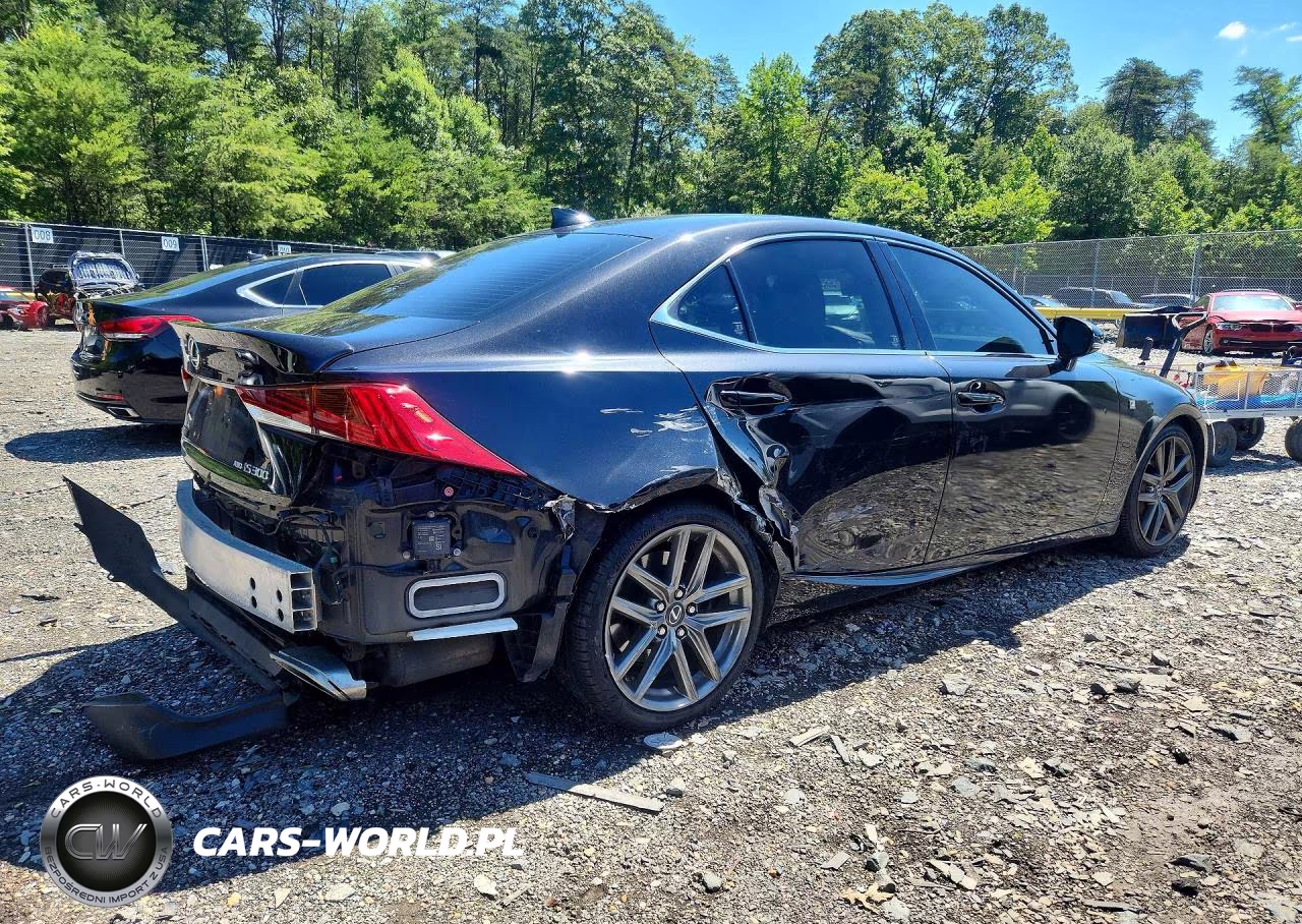 2018 Lexus Is 300 VIN:JTHC81D20J5031212 - 3