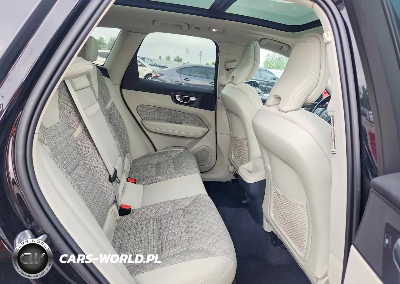 2022 Volvo Xc60 B5 Momentum VIN:YV4L12RK2N1052013 - 11