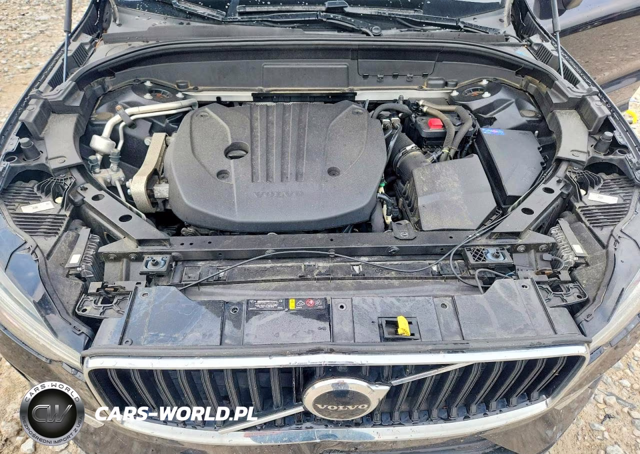 2022 Volvo Xc60 B5 Momentum VIN:YV4L12RK2N1052013 - 12
