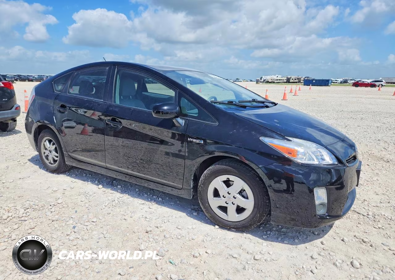 2010 Toyota Prius Iii VIN:JTDKN3DU1A1295131 - 4