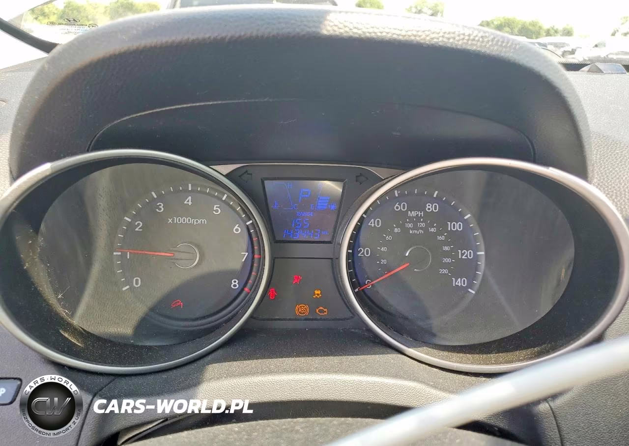 2011 Hyundai Tucson Gls VIN:KM8JU3AC7BU127371 - 9