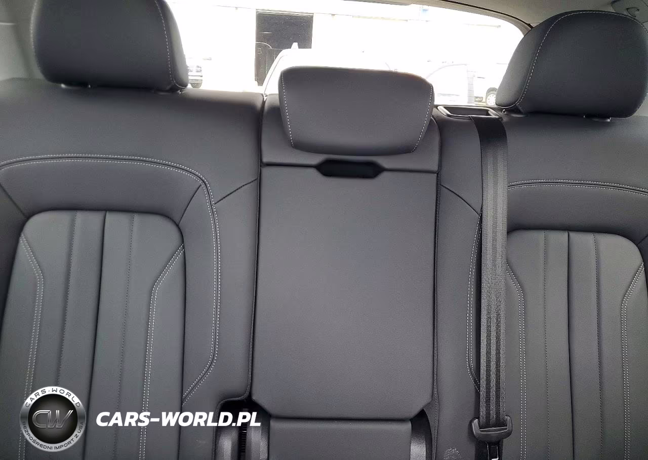 2023 Audi Q5 Premium Plus 45 VIN:WA1EAAFY2P2143109 - 10