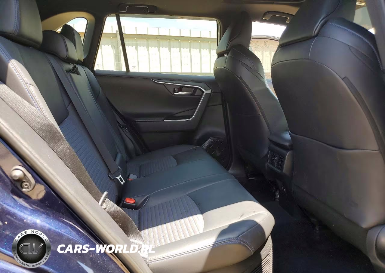 2020 Toyota Rav4 Xse VIN:2T3EWRFV4LW081175 - 11