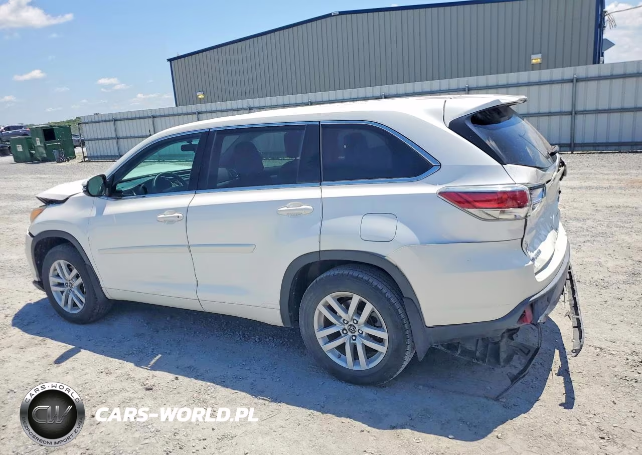 2016 Toyota Highlander Le VIN:5TDBKRFH7GS328270 - 2