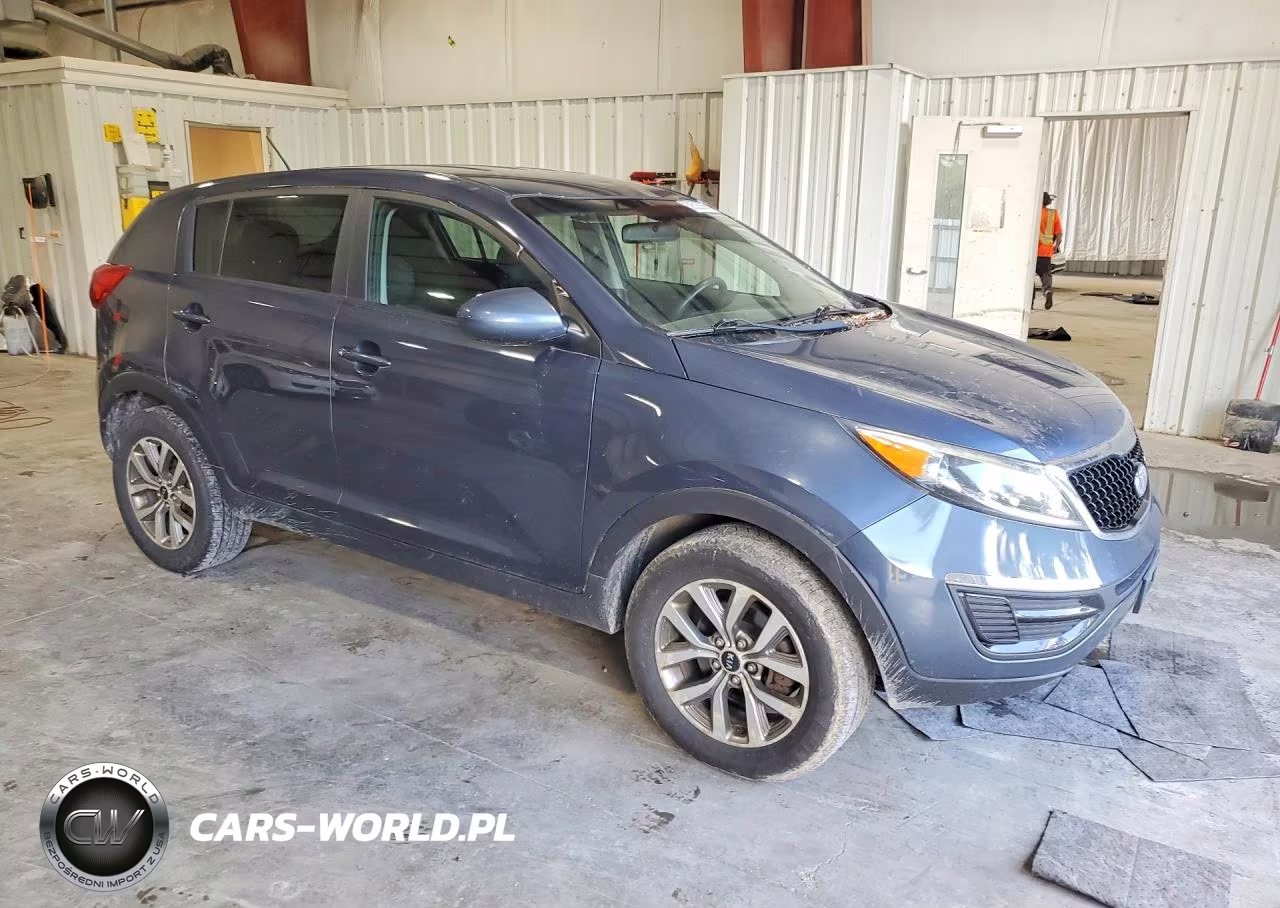 2014 Kia Sportage Lx VIN:KNDPB3AC0E7567052 - 4