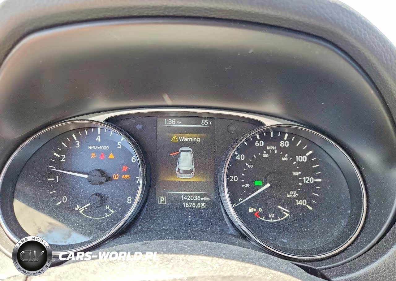 2016 Nissan Rogue S VIN:JN8AT2MV9GW130223 - 9