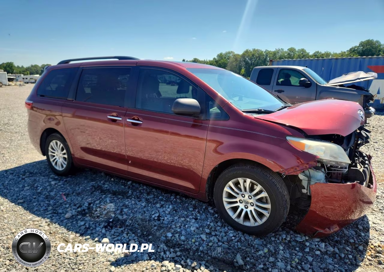 2015 Toyota Sienna Xle Premium 8-Passenger VIN:5TDYK3DC1FS658774 - 4