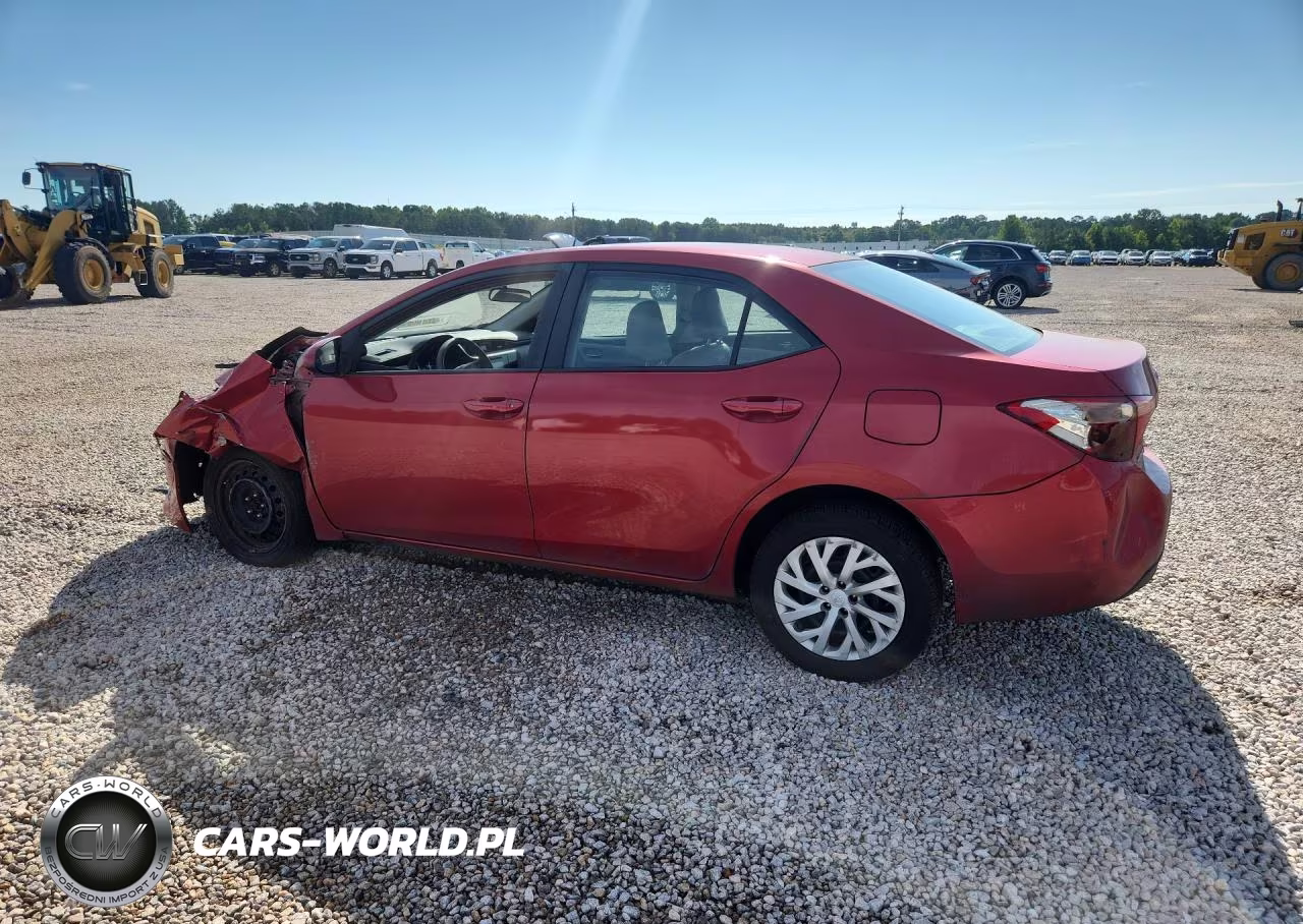 2018 Toyota Corolla Le VIN:5YFBURHE3JP764899 - 2