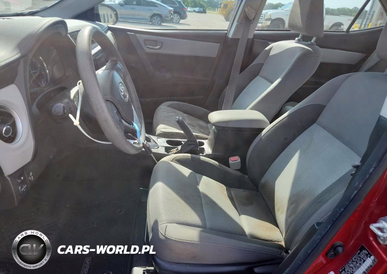 2018 Toyota Corolla Le VIN:5YFBURHE3JP764899 - 7