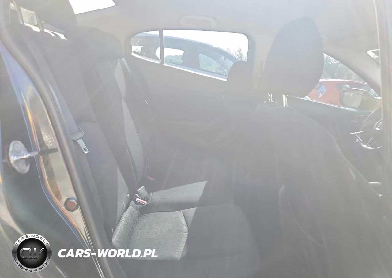 2016 Mazda 3 Sport VIN:3MZBM1T72GM319982 - 10