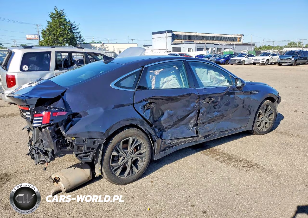 2025 Hyundai Sonata Sel VIN:KMHL64JA6SA459326 - 3