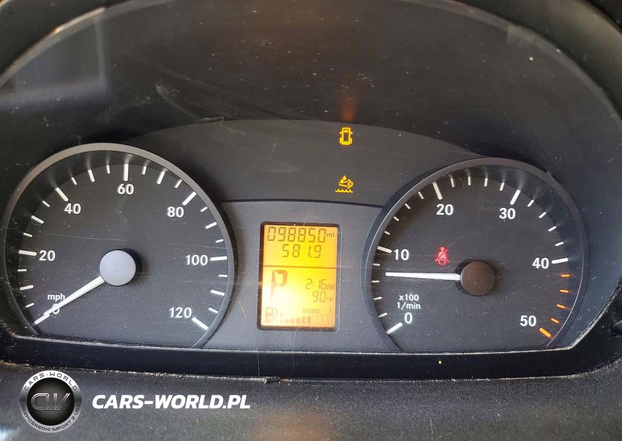 2018 Mercedes-Benz Sprinter 2500 VIN:WD3PE7CD2JP635182 - 9