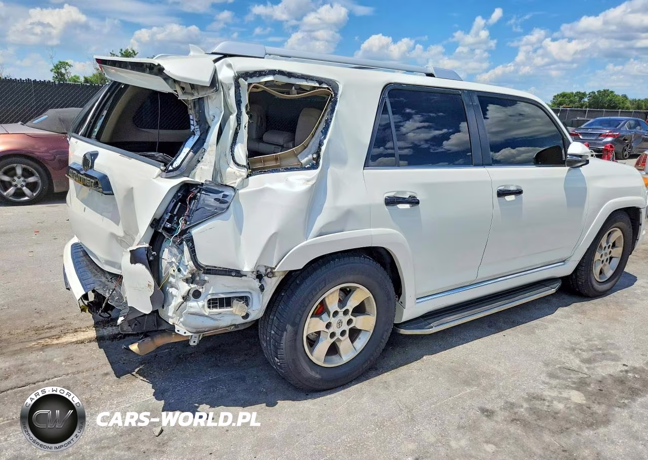 2014 Toyota 4Runner Limited VIN:JTEZU5JR5E5075255 - 3