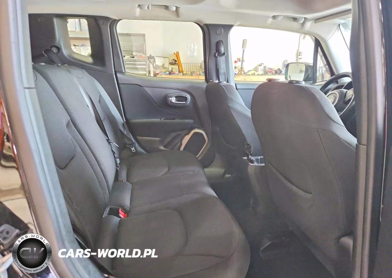 2016 Jeep Renegade Latitude VIN:ZACCJBBT2GPC61034 - 11