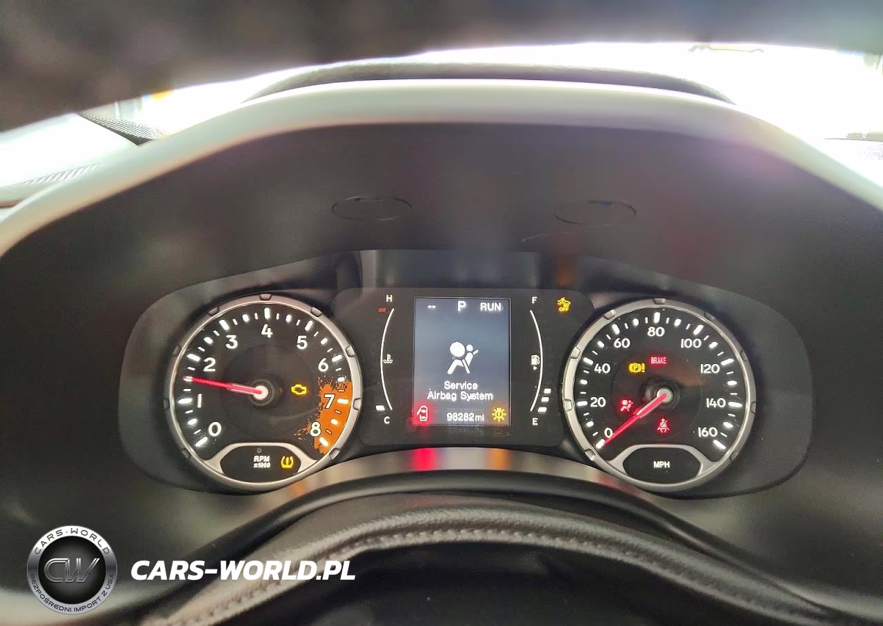 2016 Jeep Renegade Latitude VIN:ZACCJBBT2GPC61034 - 9