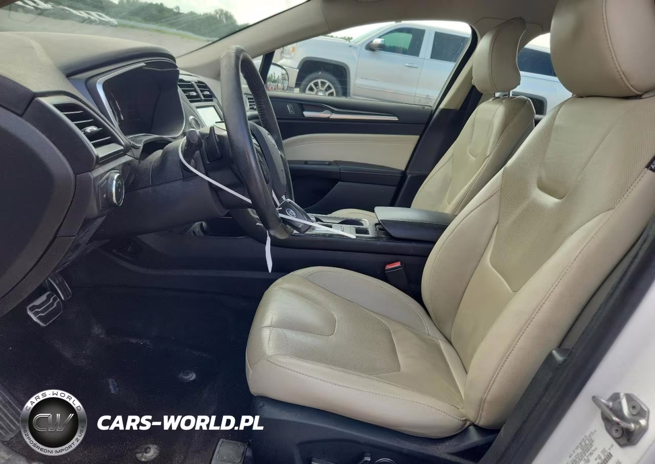 2017 Ford Fusion Titanium VIN:3FA6P0K90HR158910 - 7