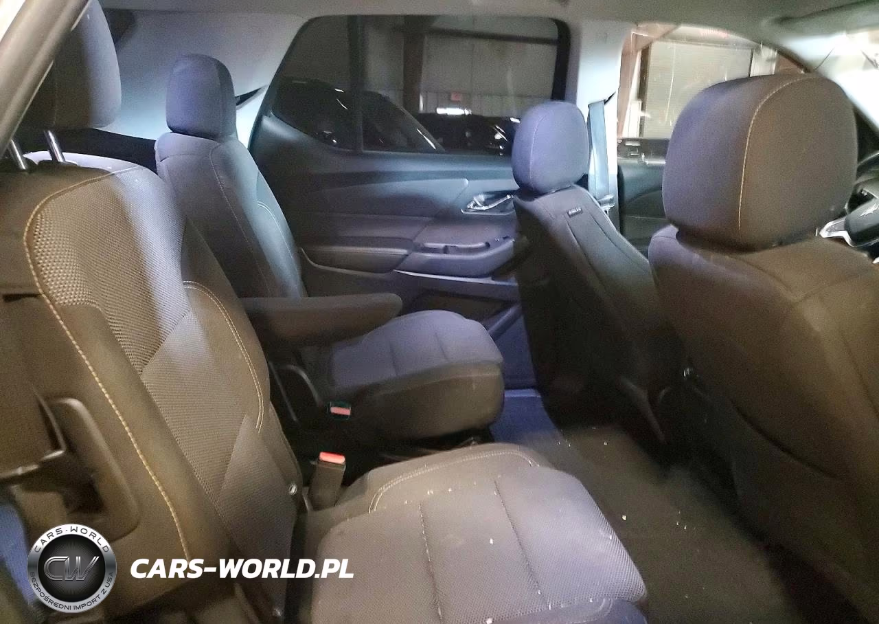 2019 Chevrolet Traverse Lt VIN:1GNERGKWXKJ217226 - 10
