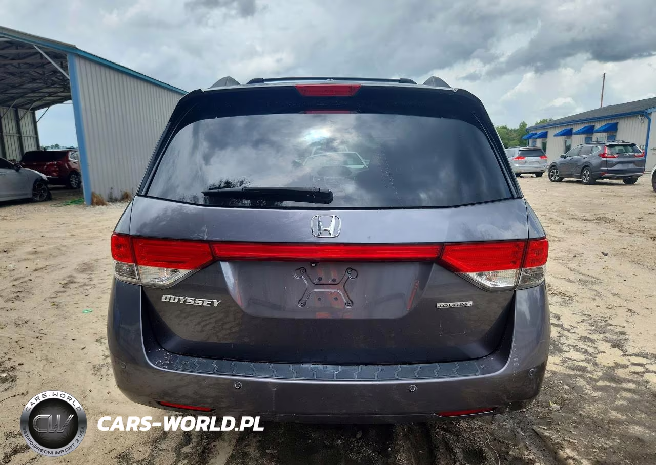 2015 Honda Odyssey Touring VIN:5FNRL5H91FB085410 - 6