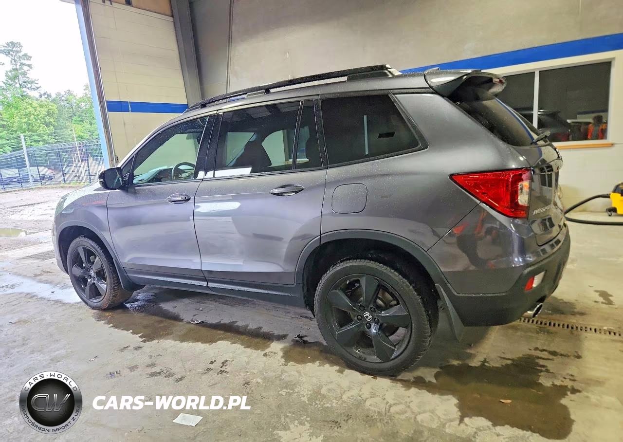 2021 Honda Passport Elite VIN:5FNYF8H01MB030104 - 2